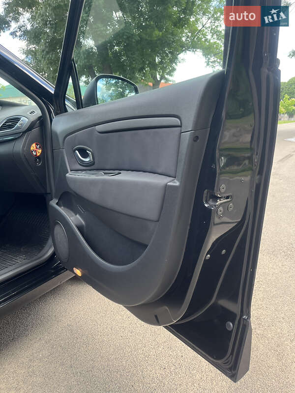 Минивэн Renault Scenic 2011 в Черкассах фото 58 Минивэн Renault Scenic 2011 в Черкассах