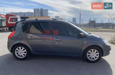 Минивэн Renault Scenic 2007 в 