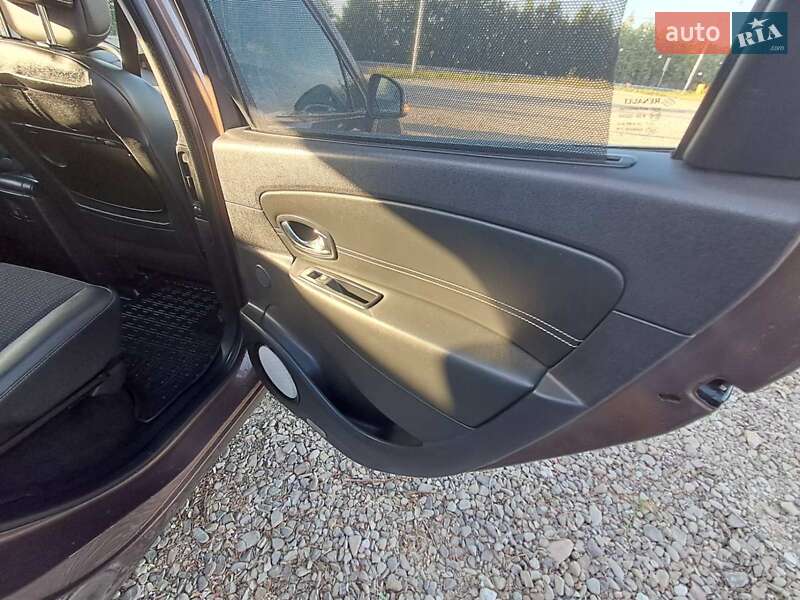 Мінівен Renault Scenic 2012 в Дрогобичі