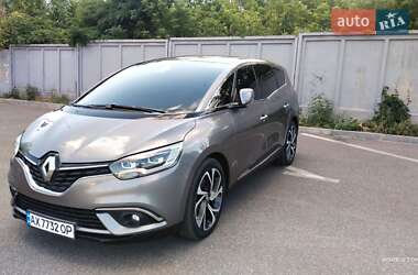 Минивэн Renault Scenic 2019 в 