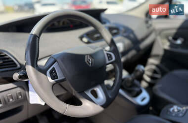 Мінівен Renault Scenic 2012 в 