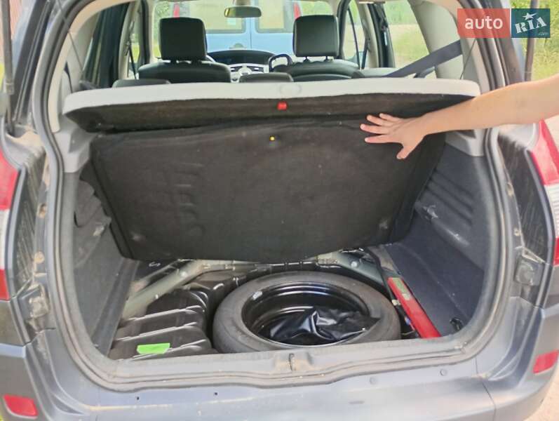 Мінівен Renault Scenic 2007 в Нововолинську фото 8 Мінівен Renault Scenic 2007 в Нововолинську