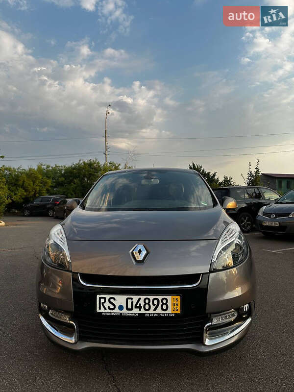 Renault Scenic 2012