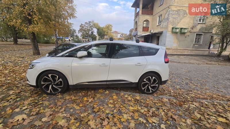 Минивэн Renault Scenic 2017 в Харькове фото 7 Минивэн Renault Scenic 2017 в Харькове