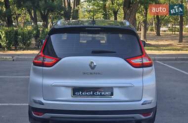 Минивэн Renault Scenic 2017 в 