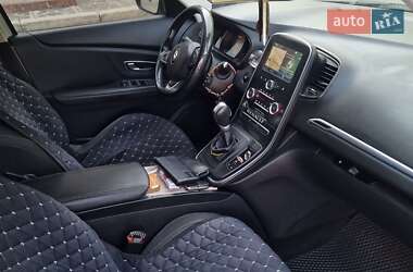 Минивэн Renault Scenic 2017 в 