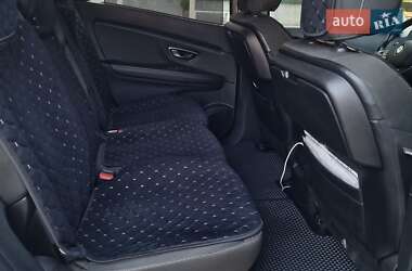 Минивэн Renault Scenic 2017 в 