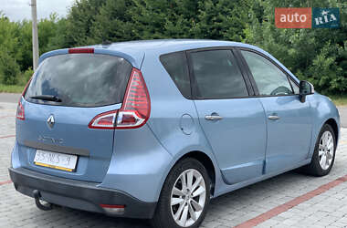 Минивэн Renault Scenic 2010 в 