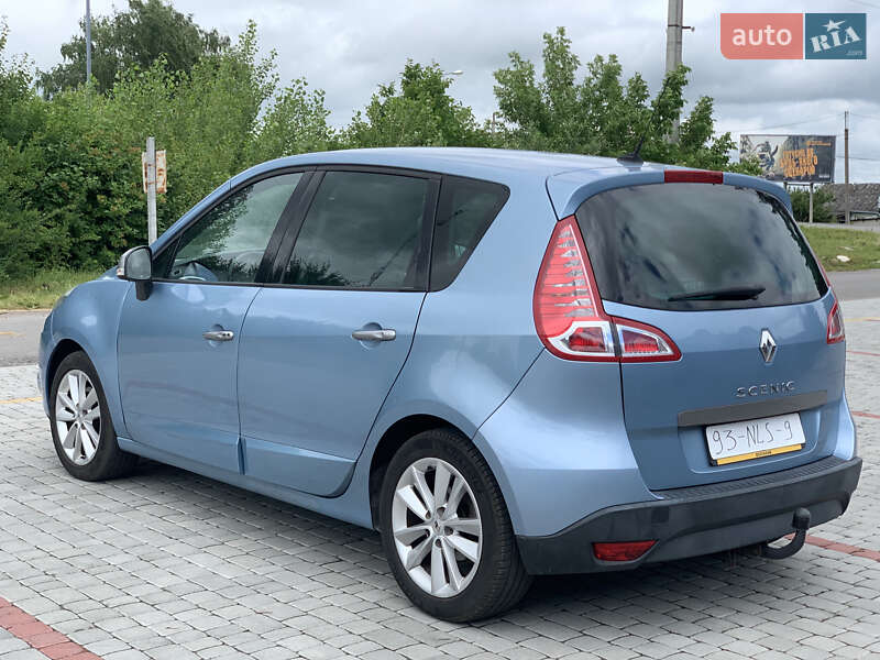 Минивэн Renault Scenic 2010 в Староконстантинове