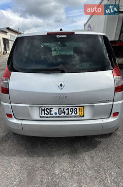 Минивэн Renault Scenic 2007 в 