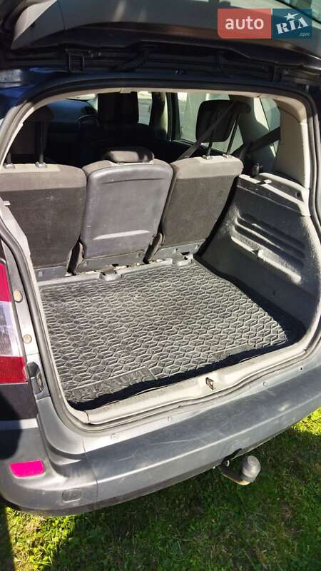 Минивэн Renault Scenic 2004 в Ровно