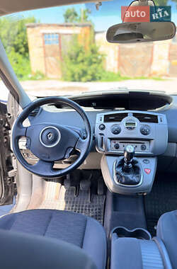 Минивэн Renault Scenic 2007 в 