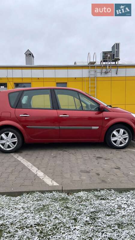 Минивэн Renault Scenic 2003 в Дубно