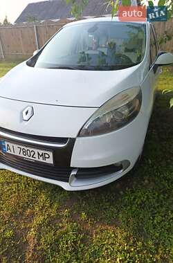 Мінівен Renault Scenic 2012 в 