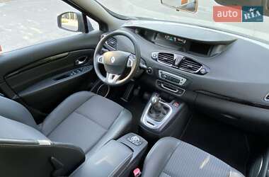 Мінівен Renault Scenic 2012 в 