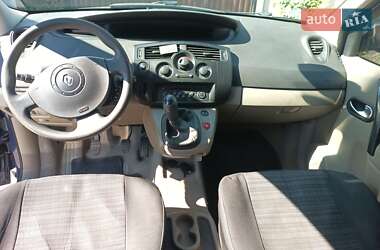 Минивэн Renault Scenic 2005 в 