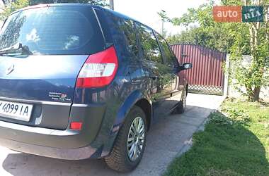 Минивэн Renault Scenic 2005 в 