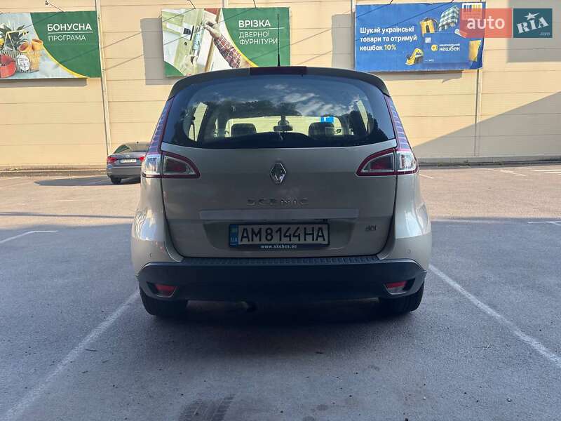 Минивэн Renault Scenic 2010 в Житомире