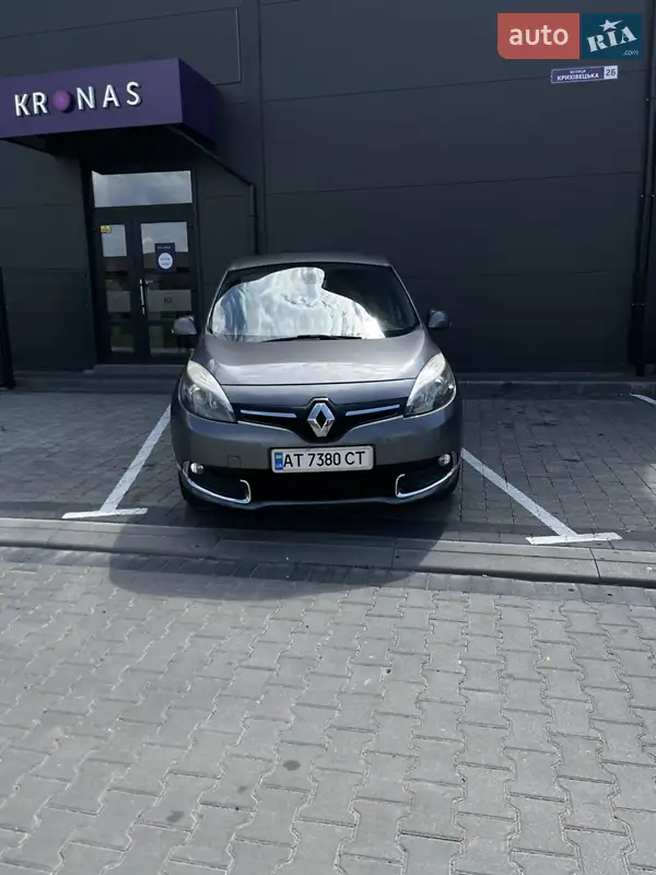 Renault Scenic 2013
