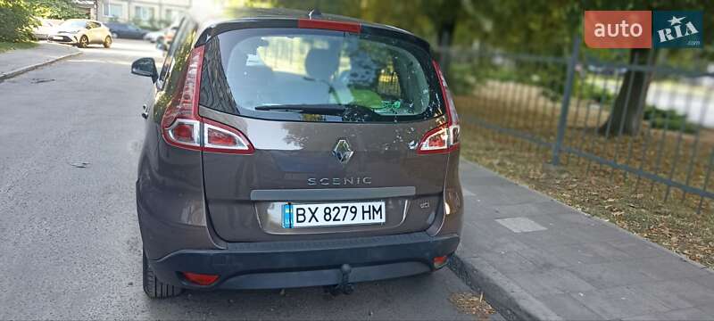 Минивэн Renault Scenic 2011 в Вишневом
