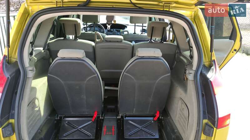 Минивэн Renault Scenic 2004 в Житомире