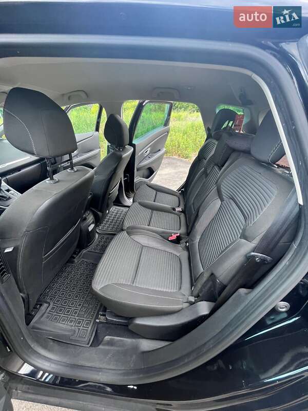Минивэн Renault Scenic 2018 в Киеве