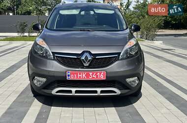 Минивэн Renault Scenic 2013 в 