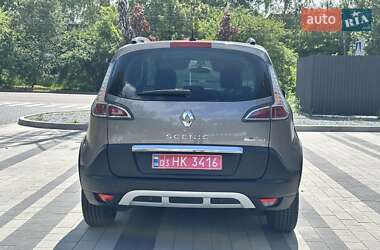 Минивэн Renault Scenic 2013 в 