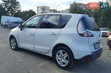 Минивэн Renault Scenic 2015 в 