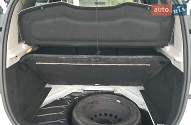Минивэн Renault Scenic 2015 в 