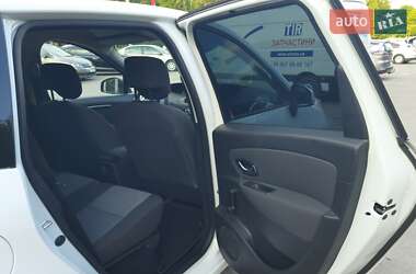 Минивэн Renault Scenic 2015 в 