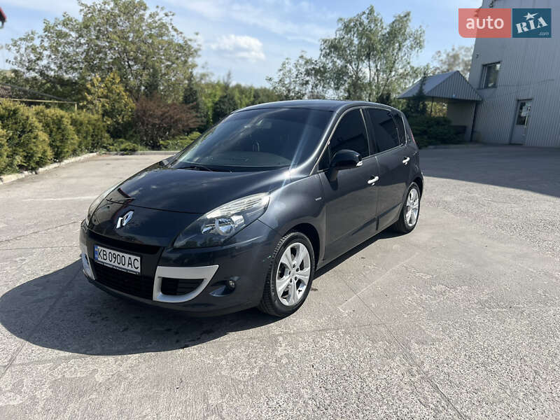 Renault Scenic 2011