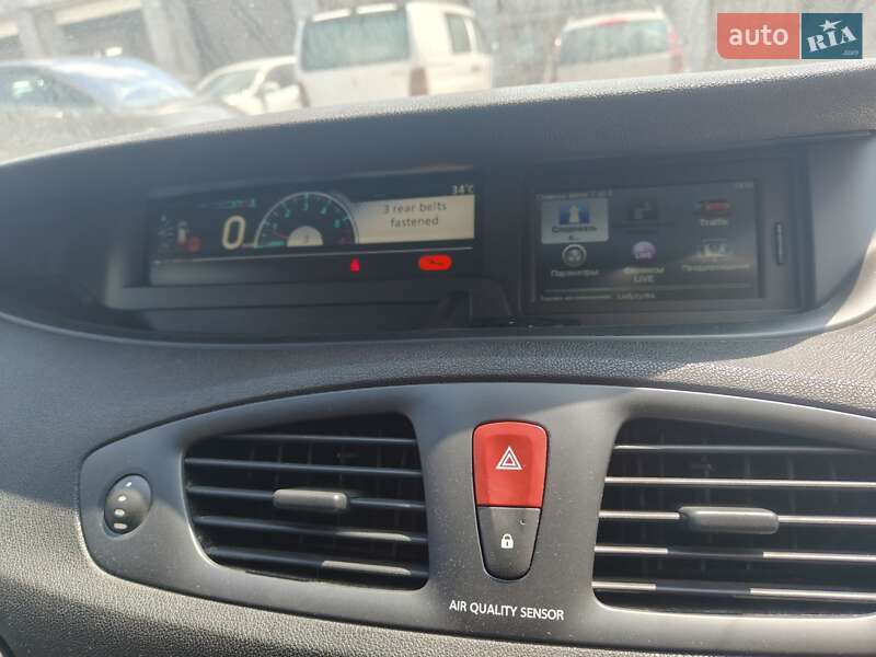 Минивэн Renault Scenic 2011 в Остроге