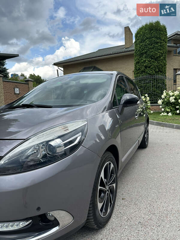 Минивэн Renault Scenic 2014 в Луцке