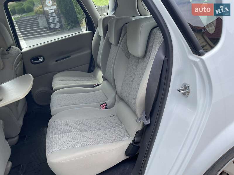 Минивэн Renault Scenic 2008 в Львове