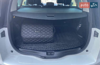 Минивэн Renault Scenic 2019 в 