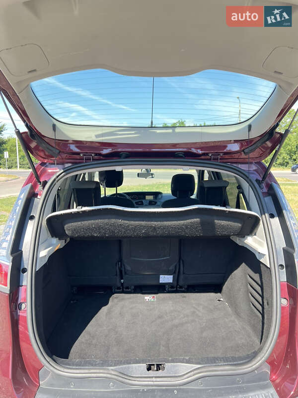 Минивэн Renault Scenic 2014 в Бердичеве