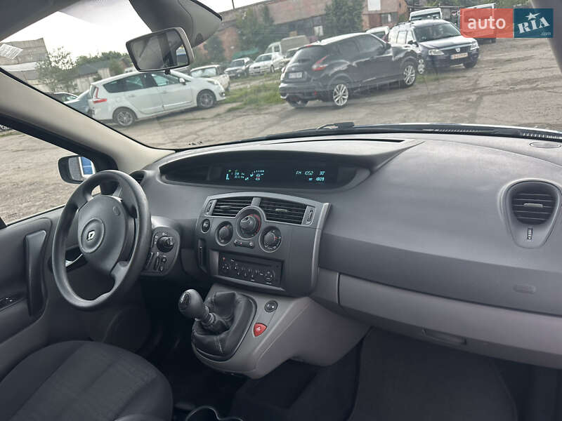 Минивэн Renault Scenic 2007 в Нежине