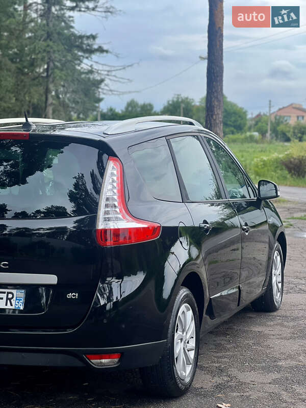 Мінівен Renault Scenic 2016 в Вінниці