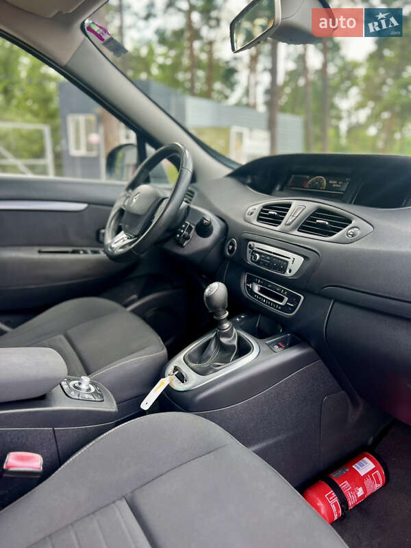 Мінівен Renault Scenic 2016 в Вінниці