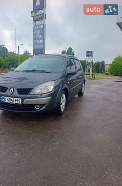 Мінівен Renault Scenic 2007 в Дубні