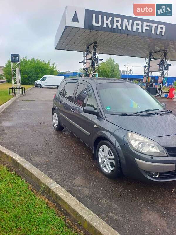 Минивэн Renault Scenic 2007 в Дубно