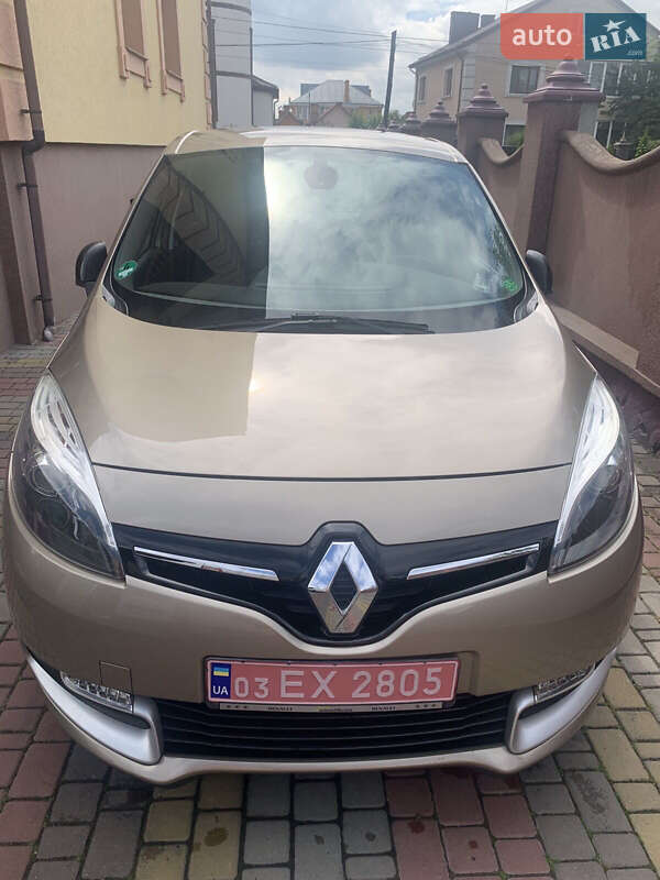 Минивэн Renault Scenic 2016 в Ровно