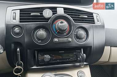 Минивэн Renault Scenic 2005 в 