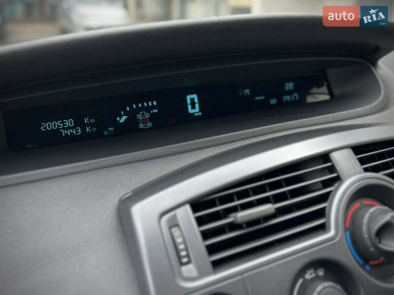 Минивэн Renault Scenic 2007 в Сумах