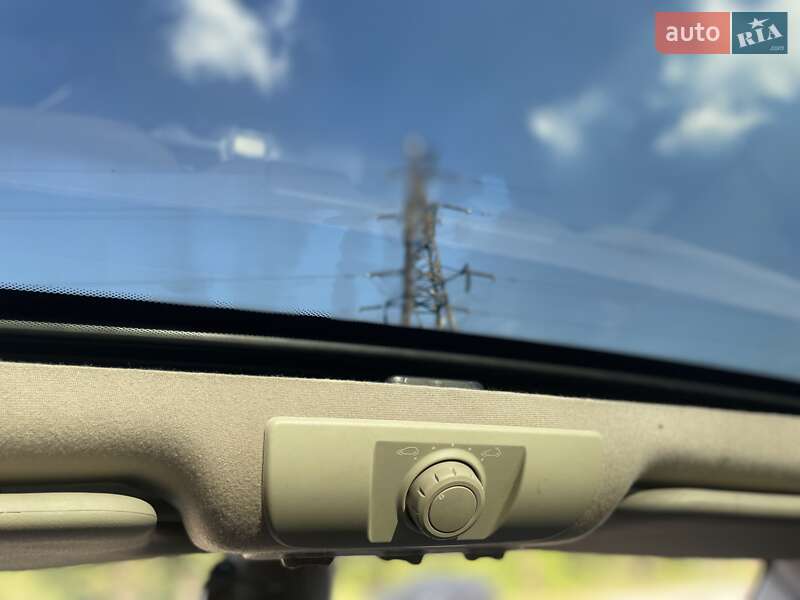 Минивэн Renault Scenic 2005 в Кривом Роге