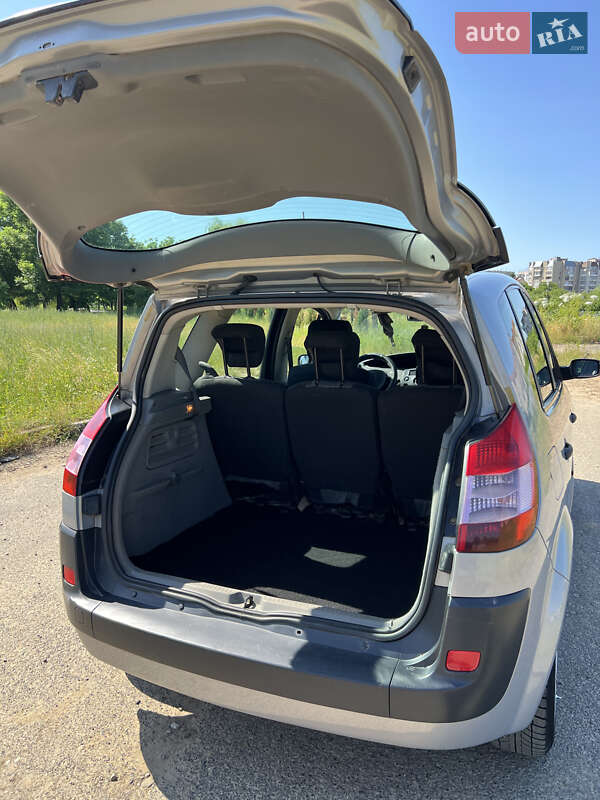 Мінівен Renault Scenic 2005 в Коломиї фото 12 Мінівен Renault Scenic 2005 в Коломиї