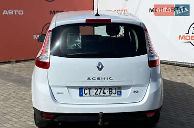 Минивэн Renault Scenic 2013 в 