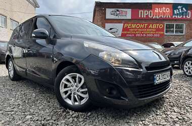 Минивэн Renault Scenic 2010 в Смеле