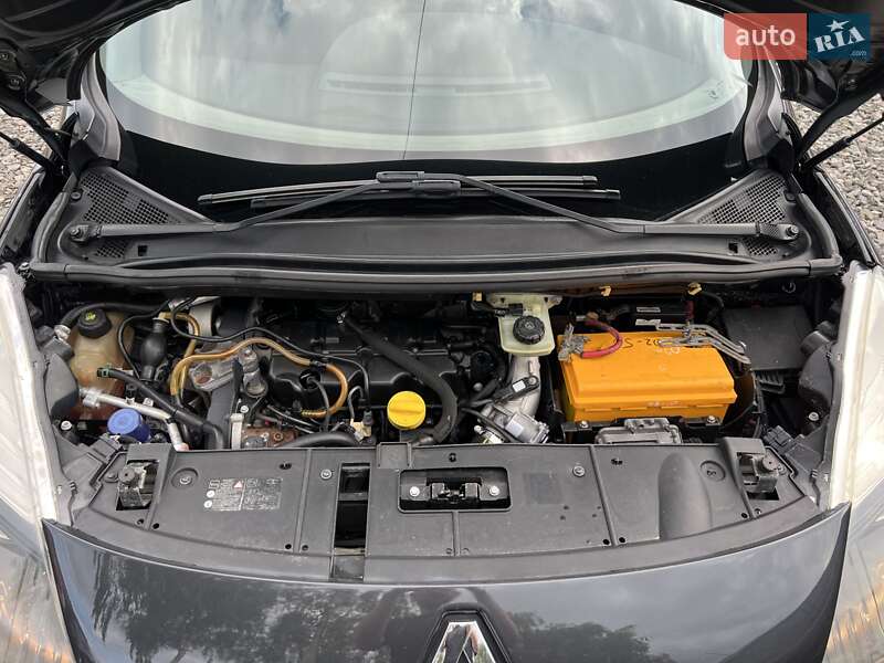 Минивэн Renault Scenic 2010 в Смеле